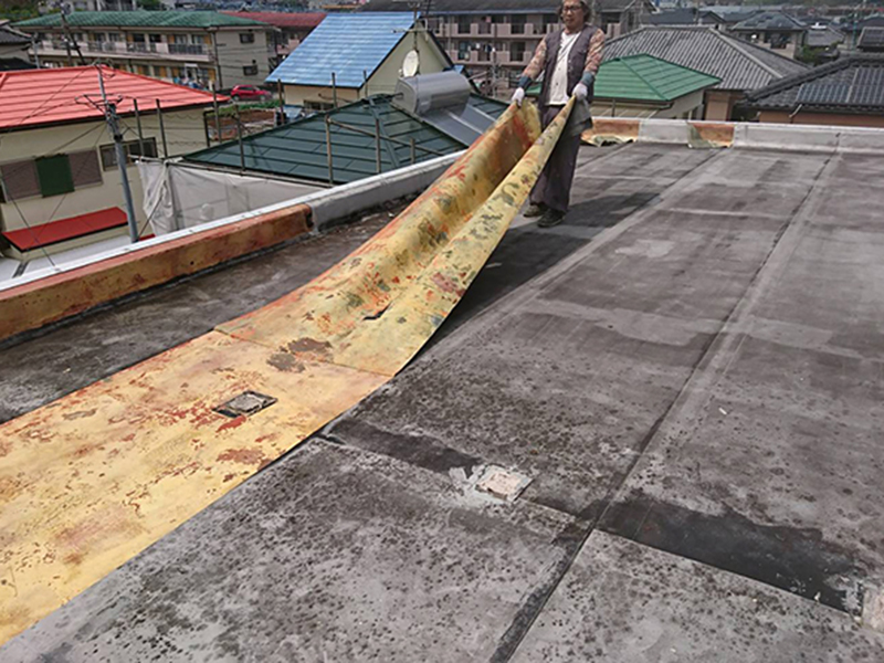 施工中